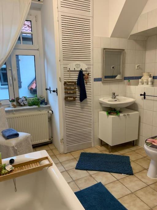 100 Qm Ferienwohnung Am Heiligen Brunnen 奎德林堡 外观 照片